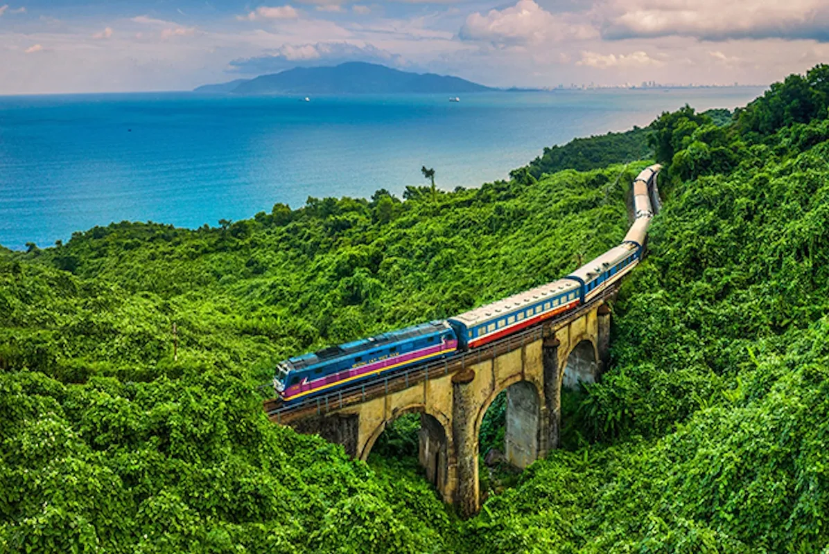 What SMEs Need to Know About ASEAN Shipping Costs Before Expanding