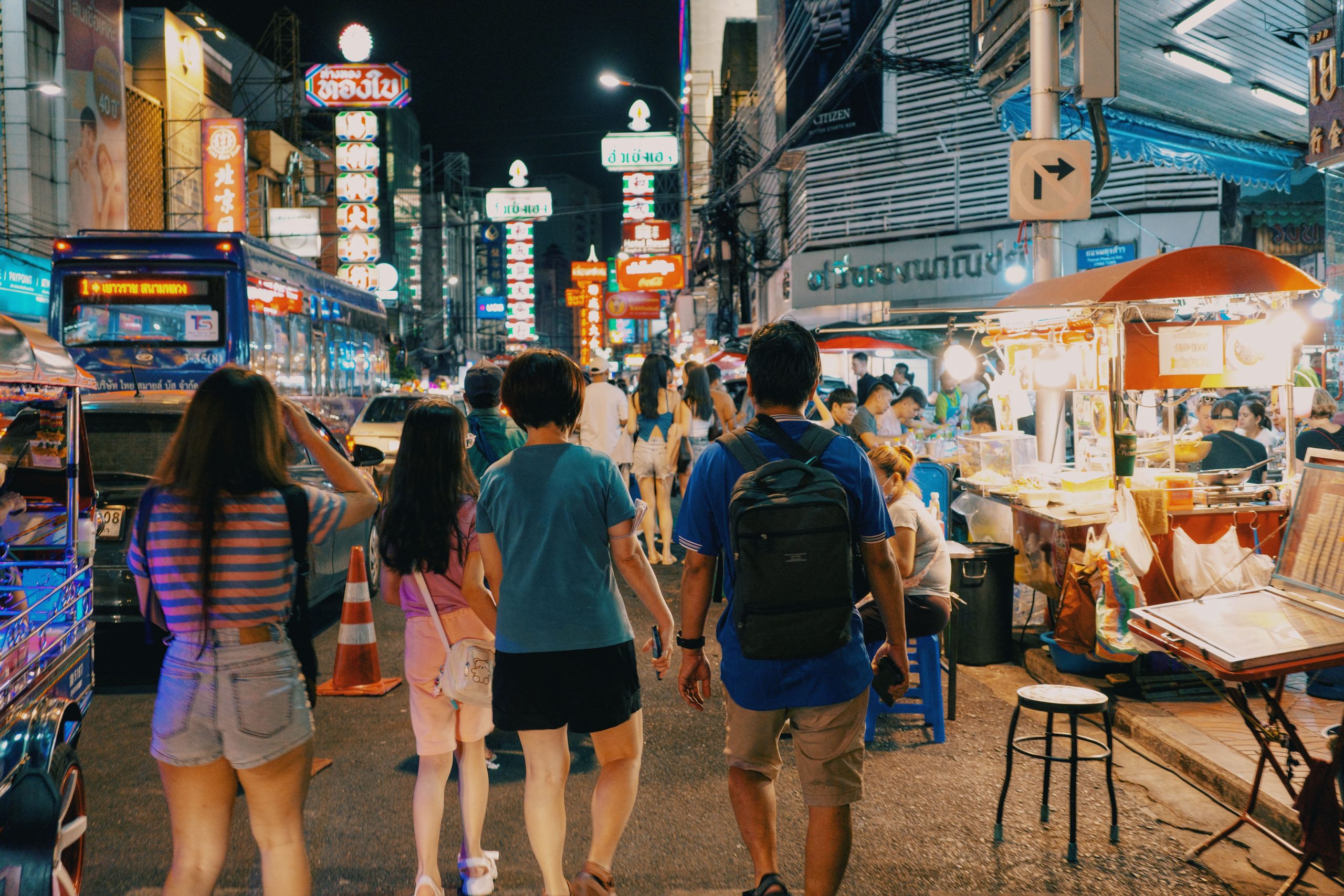 Selling to Thailand? Here’s What Singapore SMEs Need to Know Before Going Cross-Border